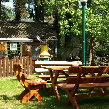 Am Bach * Ahrensbok